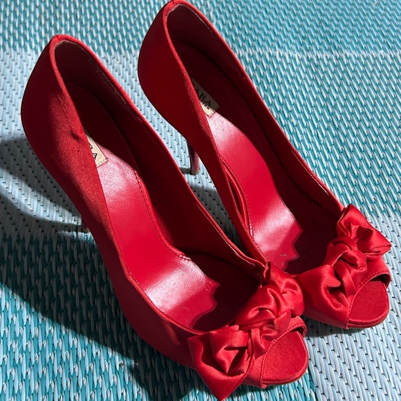 Elegant Red Peep-Toe Heels - Picture 1 of 2